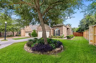 19323 Hamilton Hills Dr, Cypress, TX 77433 - Photo 24