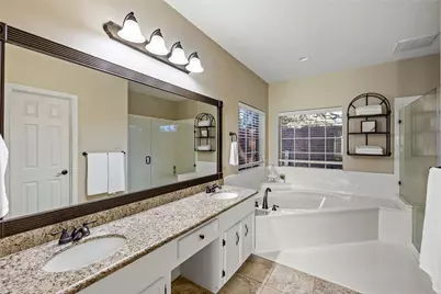 100 April Waters Drive N, Montgomery, TX 77356 - Photo 24