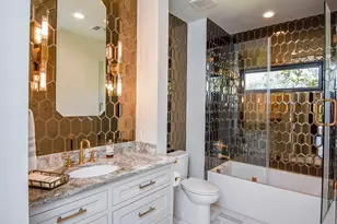 8518 Hall's Retreat Ct, Missouri City, TX 77459 - Photo 30