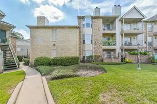 12550 Whittington Dr, Houston, TX 77077 - Photo 1