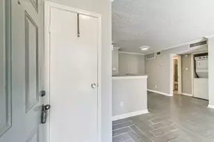 12550 Whittington Dr, Houston, TX 77077 - Photo 4