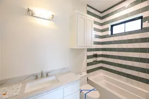 752 W 43rd St, Houston, TX 77018 - Photo 40