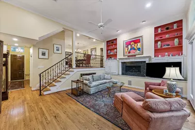 2939 Sackett Street, Houston, TX 77098 - Photo 2