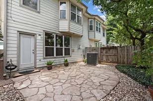 4223 Rose St, Houston, TX 77007 - Photo 34