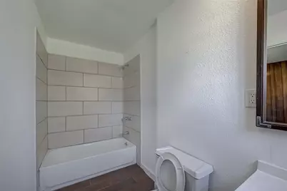 4905 Brinkley Street, Houston, TX 77033 - Photo 16
