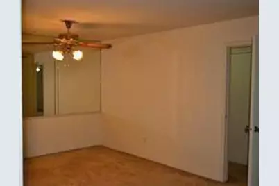 6500 Sands Point Drive #508, Houston, TX 77074 - Photo 6