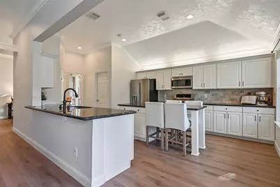 5130 Candlewood Drive, League City, TX 77573 - Photo 4