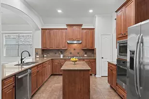 9014 Springcroft Ct, Tomball, TX 77375 - Photo 10