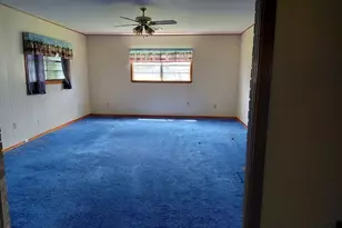 736 Northridge St, Angleton, TX 77515 - Photo 14