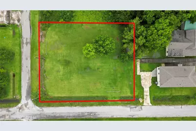 6713 Lewis Rd, Hitchcock, TX 77563 - Photo 1