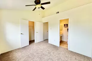 2002 Gentryside Dr, Houston, TX 77077 - Photo 16