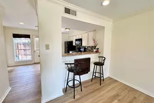 2002 Gentryside Dr, Houston, TX 77077 - Photo 4