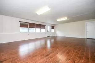 134 4th St, Sugar Land, TX 77498 - Photo 12