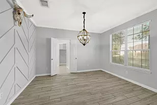 675 Lazy Ln, League City, TX 77573 - Photo 4