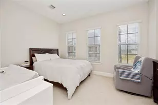 2110 Shearn St, Houston, TX 77007 - Photo 6