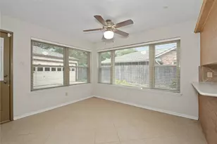 2834 Cotton Stock Dr, Sugar Land, TX 77479 - Photo 18