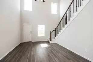 15317 Estrella E, Houston, TX 77073 - Photo 4