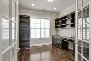 2101 Elmen St, Houston, TX 77019 - Photo 16