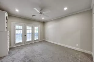 2101 Elmen St, Houston, TX 77019 - Photo 8