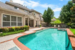131 E Beckonvale Cir, The Woodlands, TX 77382 - Photo 6