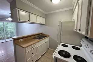 807 Heights Blvd, Houston, TX 77007 - Photo 4