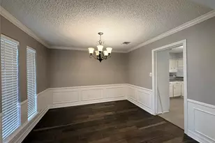 2006 Hamlin Valley Dr, Houston, TX 77090 - Photo 10