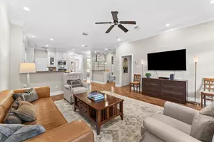 1135 Bayou Island Dr, Houston, TX 77063 - Photo 2