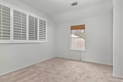 6 Thicket Grove Place, The Woodlands, TX 77385 - Photo 28