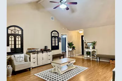 7808 Colonial Lane, Houston, TX 77051 - Photo 8