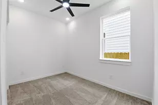 4610 Providence St, Houston, TX 77020 - Photo 36