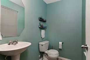 127 Hockenberry Ct, The Woodlands, TX 77385 - Photo 10