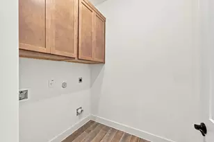 12202 Denham Dr, Mont Belvieu, TX 77523 - Photo 22