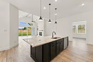 12202 Denham Dr, Mont Belvieu, TX 77523 - Photo 20