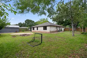 12664 Robin Ln, Willis, TX 77378 - Photo 34