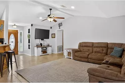 180 County Road 839, Buna, TX 77612 - Photo 10