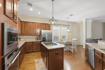 133 E Frontera Circle, The Woodlands, TX 77382 - Photo 14