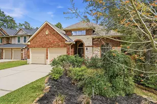 133 E Frontera Cir, The Woodlands, TX 77382 - Photo 2