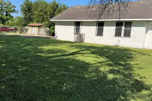 1603 Campbell St, Houston, TX 77009 - Photo 4