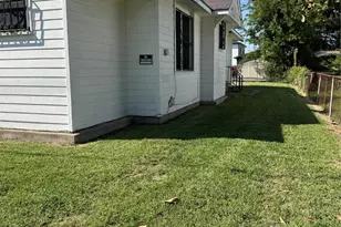 1603 Campbell St, Houston, TX 77009 - Photo 6