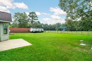 237 County Road 6401, Dayton, TX 77535 - Photo 34