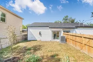 5306 Ridgeway Dr, Houston, TX 77033 - Photo 14