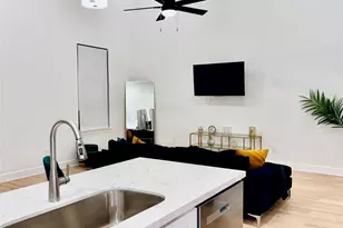 5306 Ridgeway Dr, Houston, TX 77033 - Photo 6
