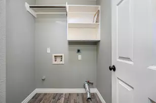 9338 Stoneridge Canyon Ln, Houston, TX 77089 - Photo 18