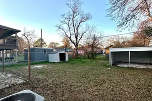 513 Mayford St, Houston, TX 77076 - Photo 18