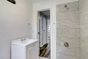 513 Mayford St, Houston, TX 77076 - Photo 16