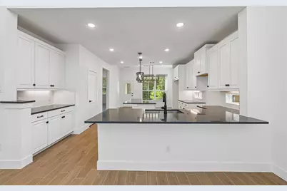 148 Sea Foam Court, Willis, TX 77318 - Photo 10