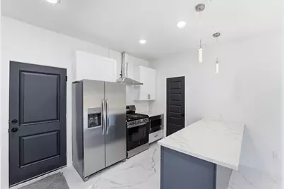 982 S Ellington Street, Houston, TX 77088 - Photo 6