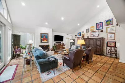 10823 Pepper Lane, Houston, TX 77079 - Photo 6