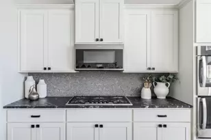 11 Floral Hills Ln, Fulshear, TX 77441 - Photo 16