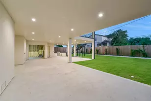 4927 Heatherglen Dr, Houston, TX 77096 - Photo 36